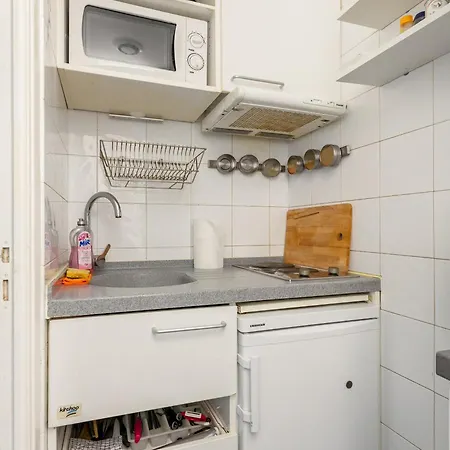 Superbe Louvre Apartman Párizs